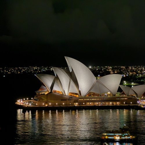Здание оперного театра в Сиднее