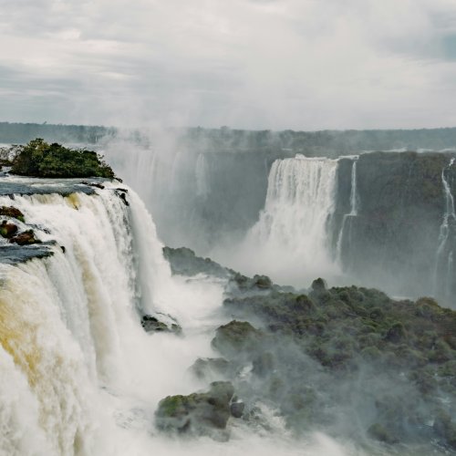 Водопады Игуасу (Национальный парк Игуасу)