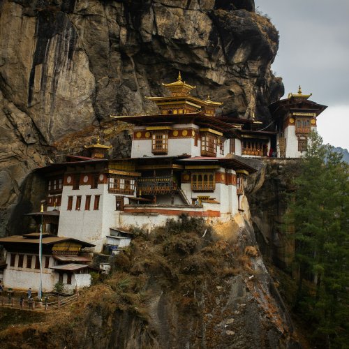 Монастырь Такцанг, «Гнездо тигрицы», Паро, Бутан · Фото: Gaurav Bagdi / Unsplash