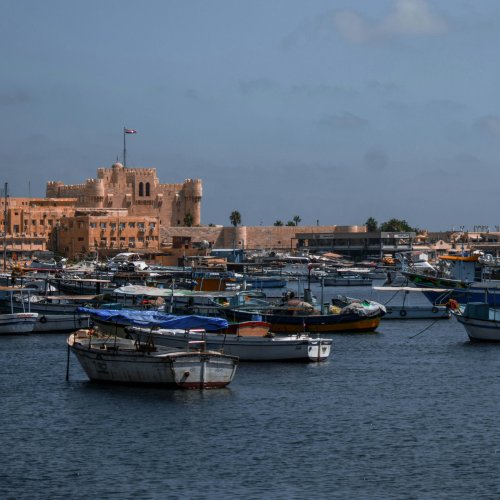 Порт рядом с Цитаделью Кайтбей